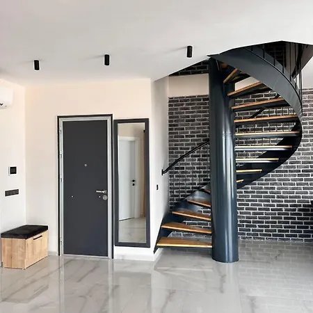 Apartman Тесла Дюплекс. Двухэтажные Апартаменты В Центре Алании
